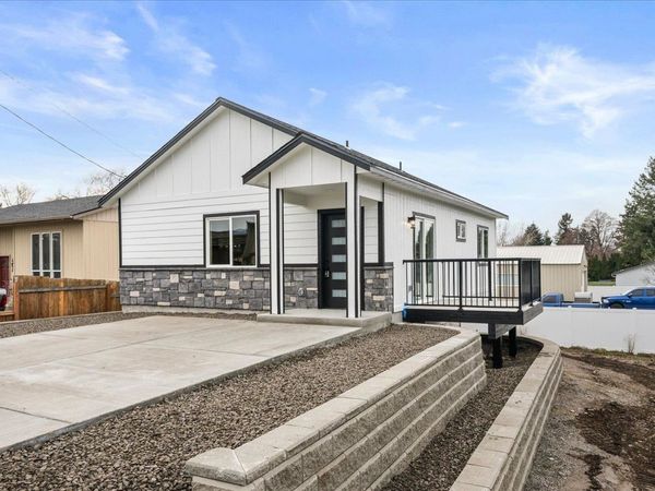 327 N Bannen Rd, Spokane Valley, WA 99216