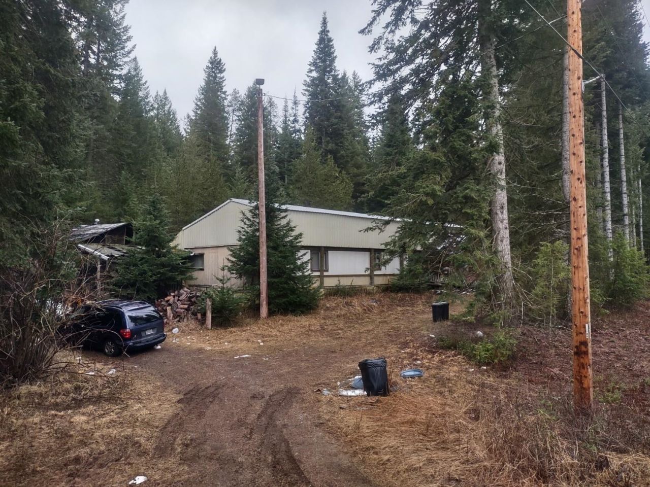 3582 Camden Rd, Newport, WA 99156 Main Photo