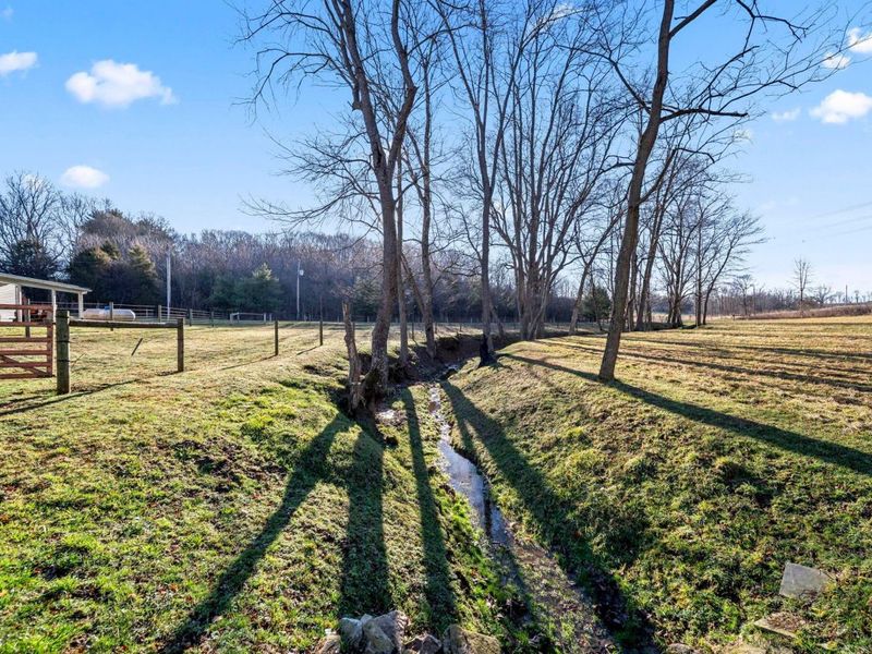 6929 Hillcrest Road, Saint Louisville, OH 43071 Photo 10