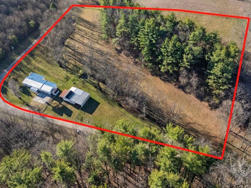 6929 Hillcrest Road, Saint Louisville, OH 43071 Photo 3