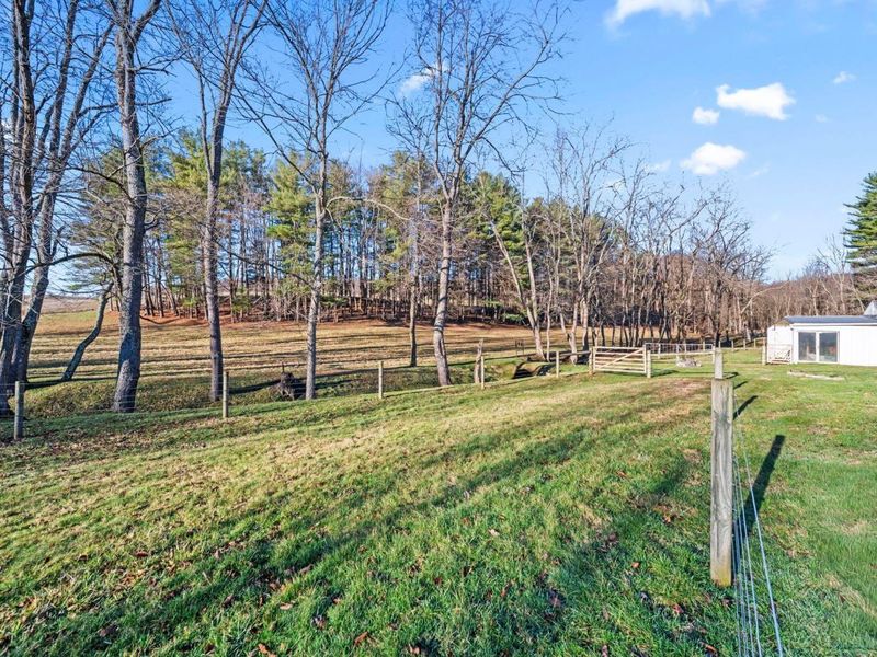 6929 Hillcrest Road, Saint Louisville, OH 43071 Photo 34