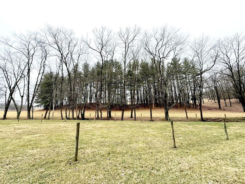 6929 Hillcrest Road, Saint Louisville, OH 43071 Photo 5