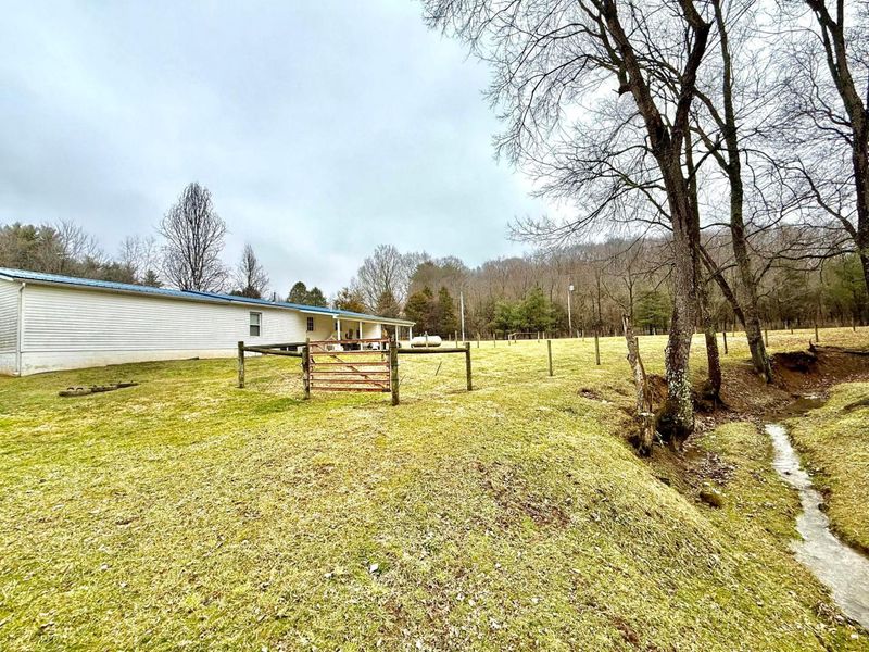 6929 Hillcrest Road, Saint Louisville, OH 43071 Photo 6