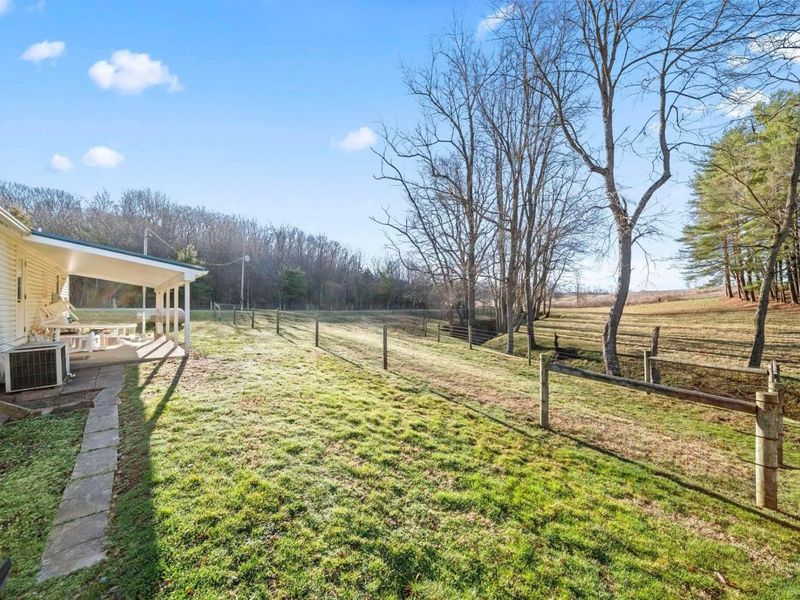 6929 Hillcrest Road, Saint Louisville, OH 43071 Photo 9