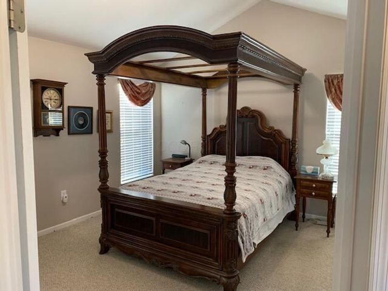 4081 Peregrine Pass Drive , Columbus, OH 43230 Photo 14