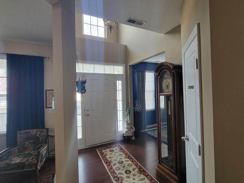 4081 Peregrine Pass Drive , Columbus, OH 43230 Photo 2