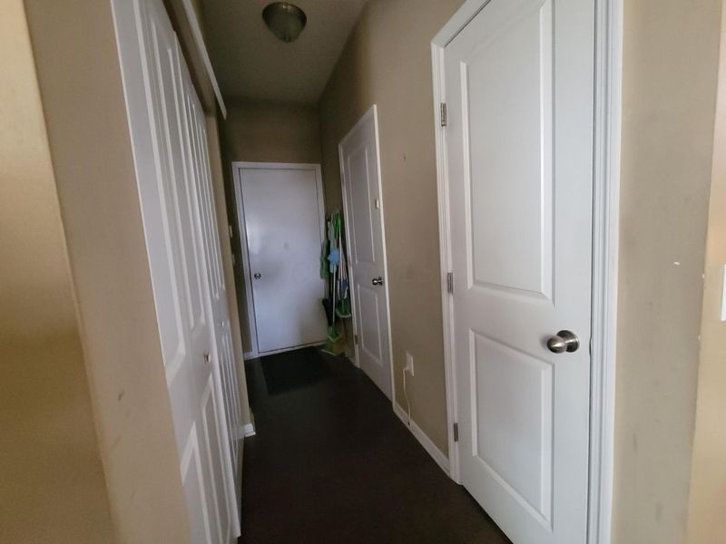 4081 Peregrine Pass Drive , Columbus, OH 43230 Photo 8