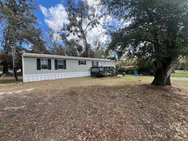 25177 W US HIGHWAY 27 , HIGH SPRINGS, FL 32643