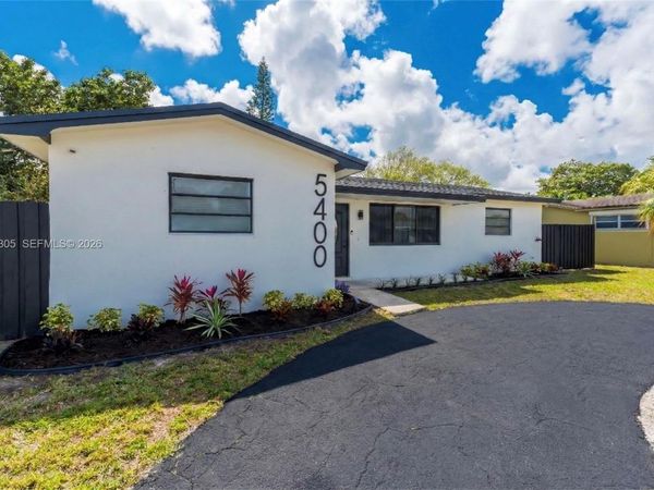 5400 Van Buren St, Hollywood, FL 33021