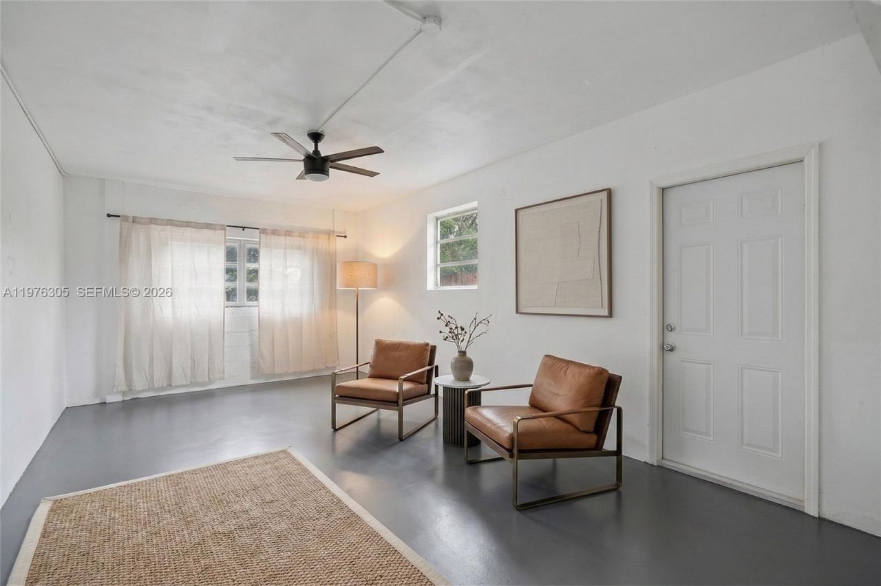 5400 Van Buren St , Hollywood, FL 33021 Photo