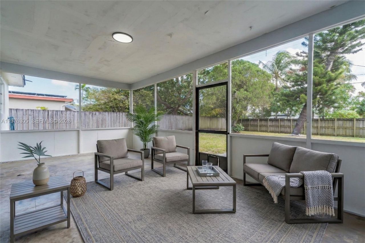 5400 Van Buren St, Hollywood, FL 33021 Photo