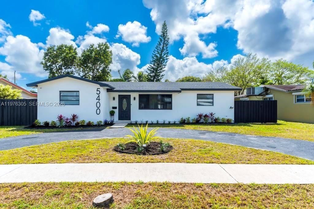 5400 Van Buren St, Hollywood, FL 33021 Photo