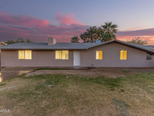 8733 W TURNEY Avenue, Phoenix, AZ 85037