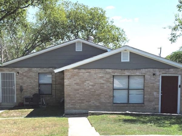 918 Hampton, San Antonio, TX 78220