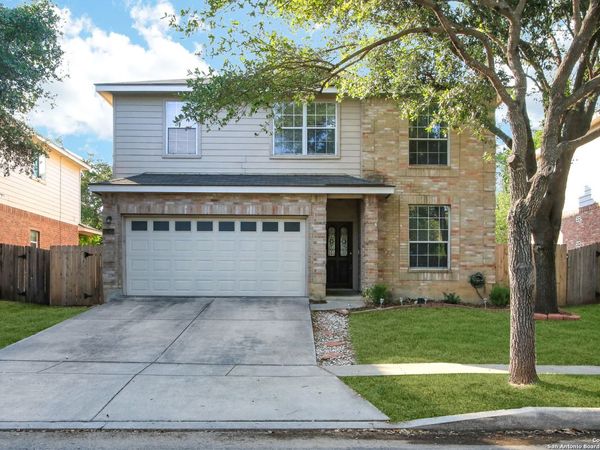 8615 Tioga, Helotes, TX 78023