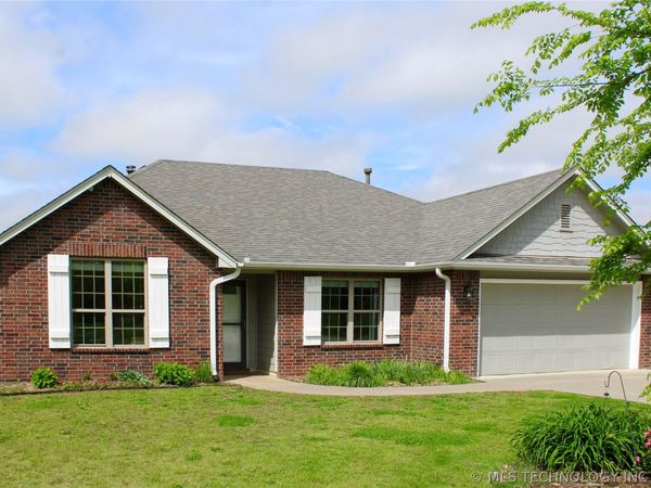 14902 E 370 Road, Claremore, OK 74017