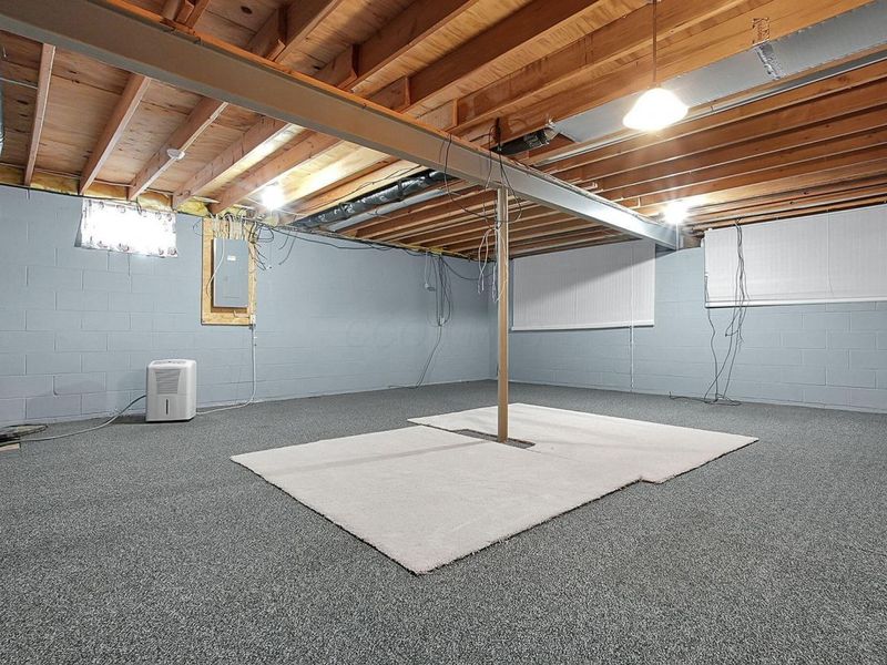 2048 Mayflower Circle, Grove City, OH 43123 Photo 30