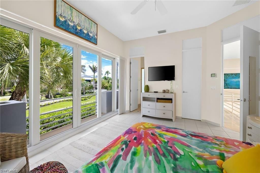 3860 Gordon Dr , Naples, FL 34102 Photo