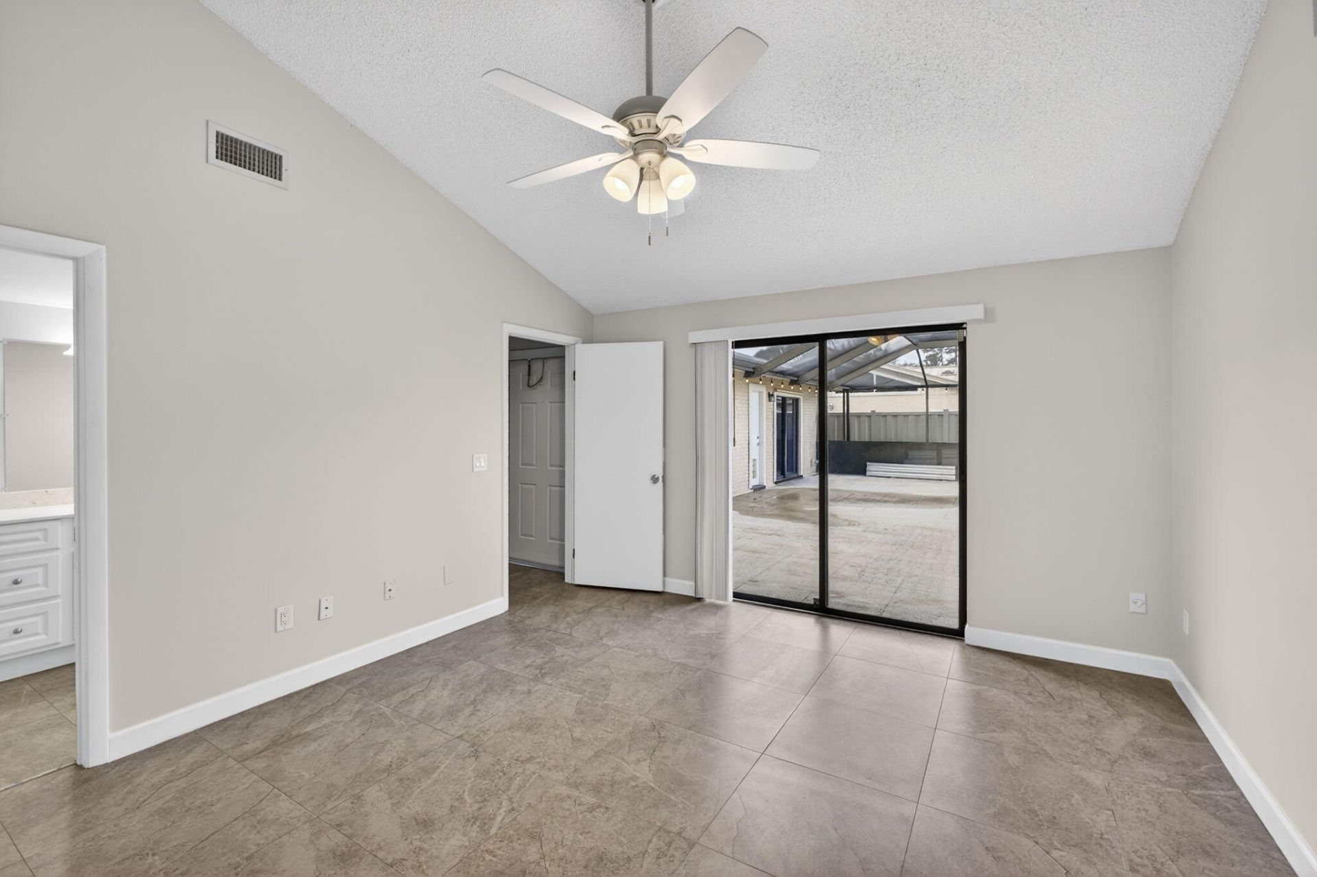 5258 Eagle Lake Drive, Palm Beach Gardens, FL 33418 Photo