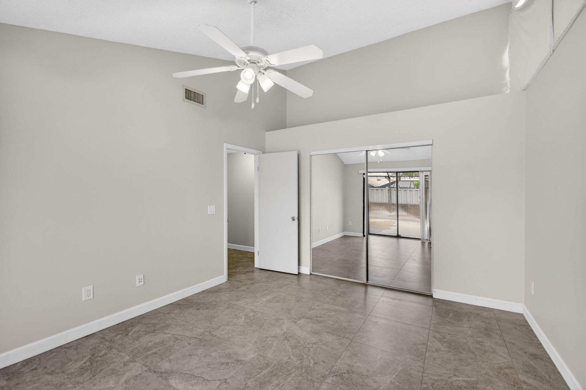 5258 Eagle Lake Drive, Palm Beach Gardens, FL 33418 Photo