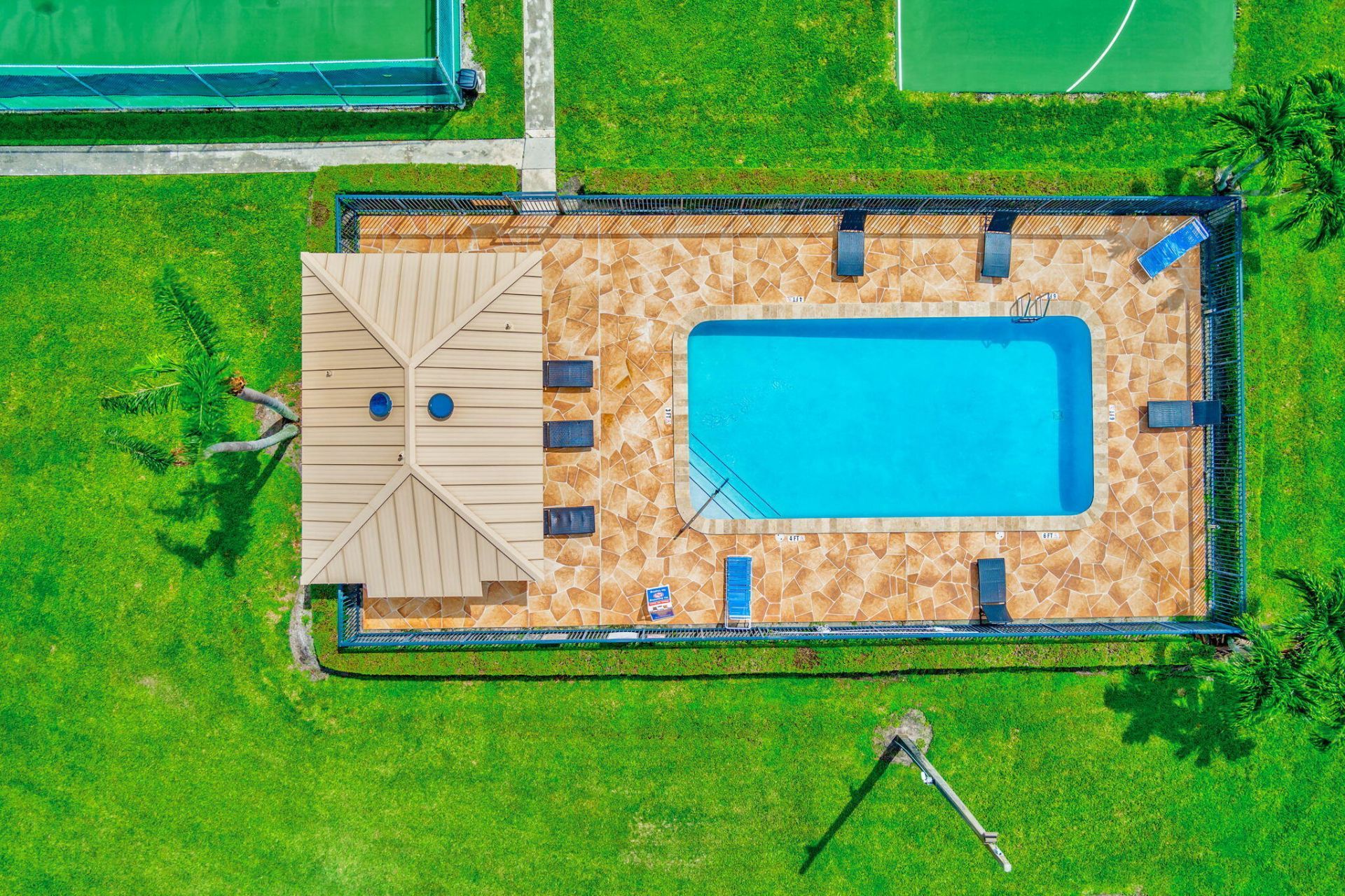 5258 Eagle Lake Drive, Palm Beach Gardens, FL 33418 Photo