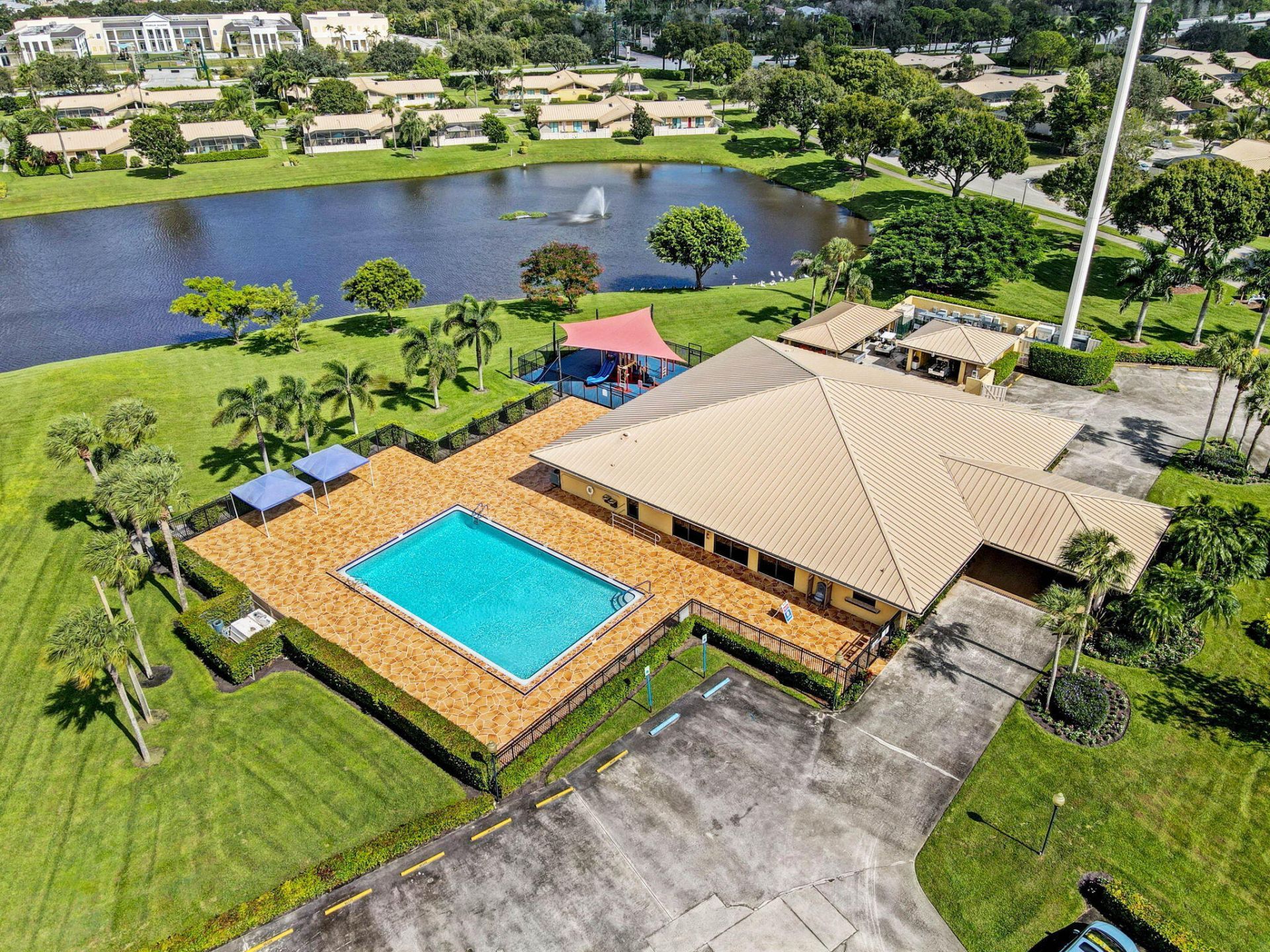 5258 Eagle Lake Drive, Palm Beach Gardens, FL 33418 Photo