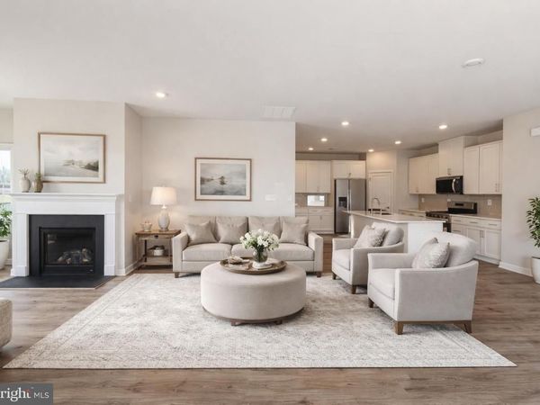 1193 RESORT BOULEVARD, DOVER, DE 19904