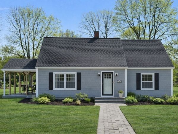 612 Chandler St, Tewksbury, MA 01876
