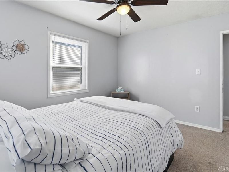 5588 Sharp Road, Dayton, OH 45432 Photo 12