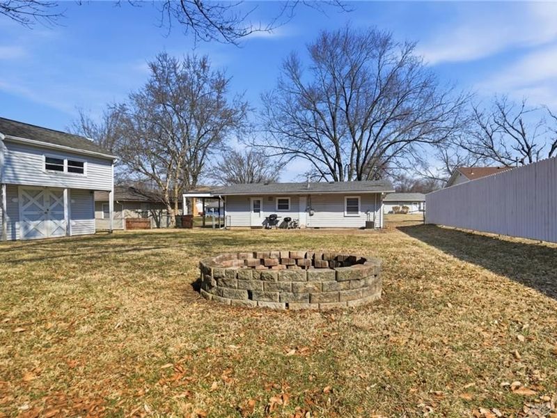 5588 Sharp Road, Dayton, OH 45432 Photo 19