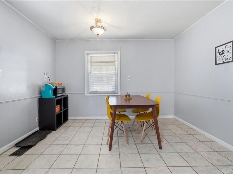 5588 Sharp Road, Dayton, OH 45432 Photo 7