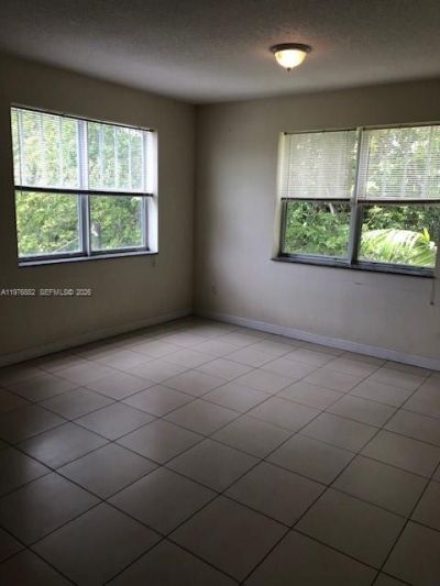 843 SW 13th Av , Unit 201, Miami, FL 33135 Photo