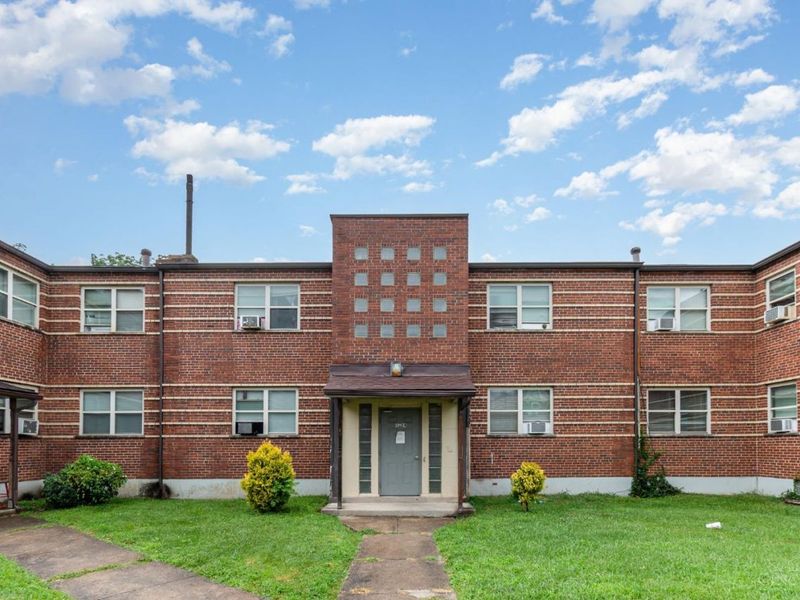 1607 Asmann, Reading, OH 45229 Photo 1