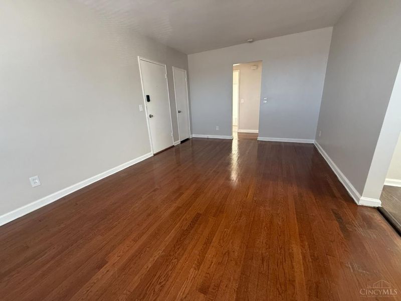 1607 Asmann, Reading, OH 45229 Photo 6