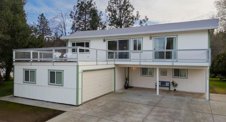 24713 Oro Valley Rd, Auburn, CA 95602 Photo