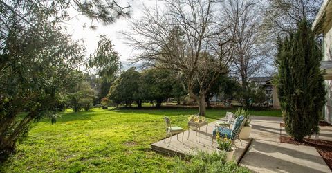 24713 Oro Valley Rd, Auburn, CA 95602 Photo