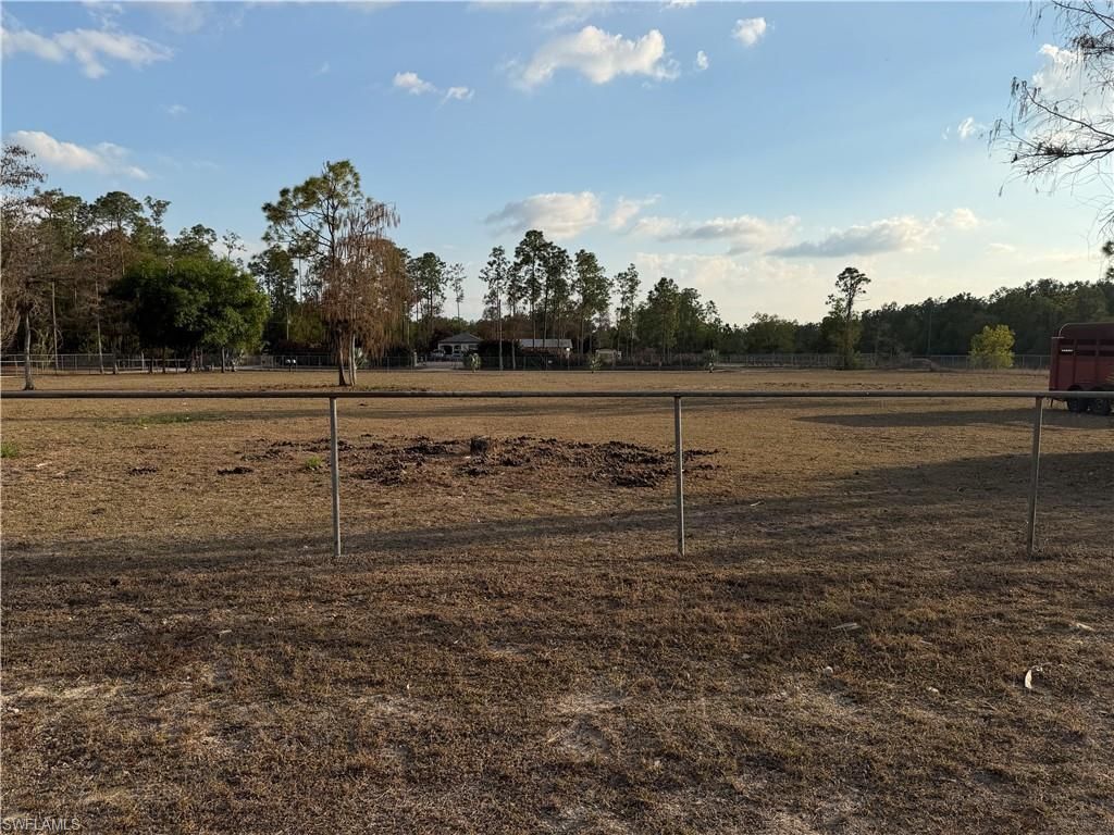 3951 2nd Ave Se, Naples, FL 34117 Photo