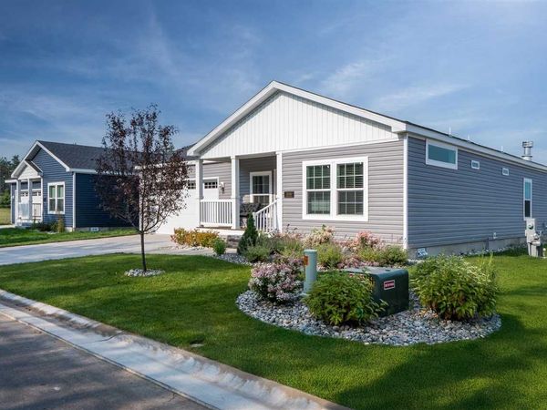 1616 Pond Circle, Unit 65, Petoskey, MI 49770