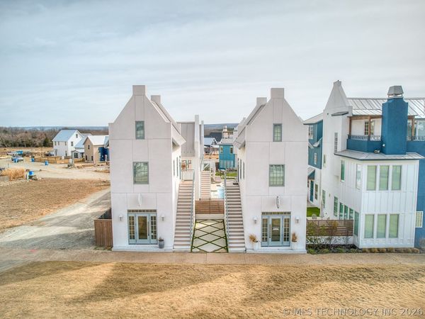 53 Lower Greenway , Unit C, Carlton Landing, OK 74432