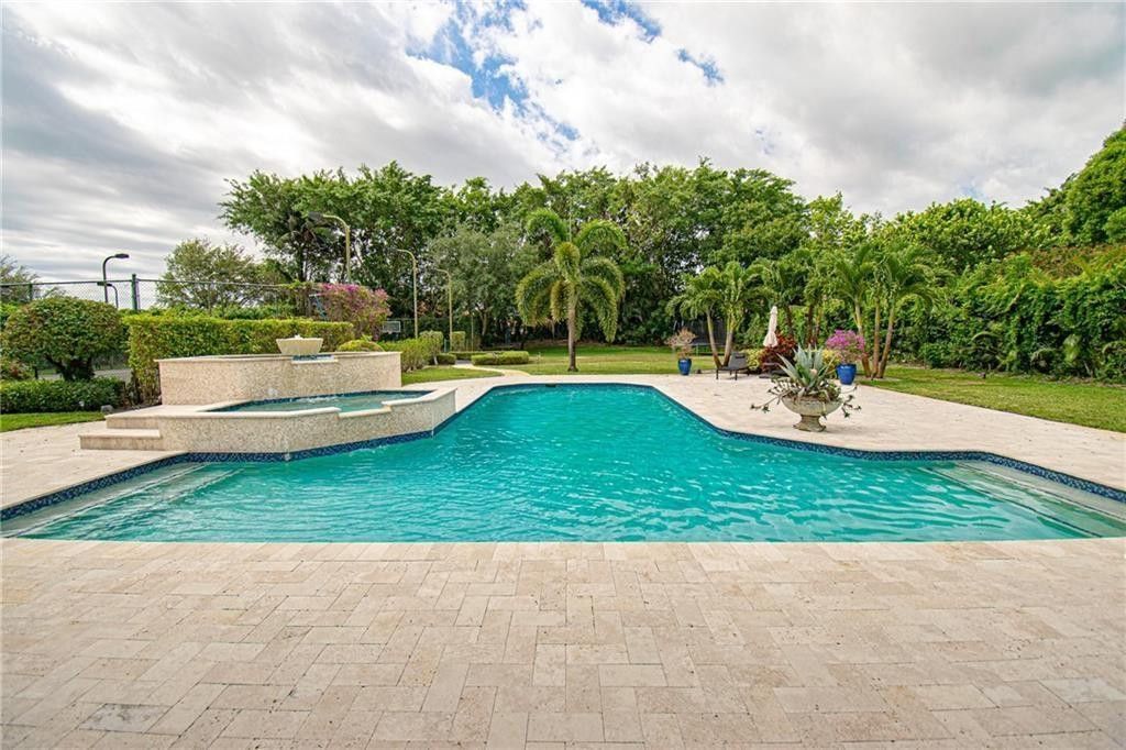 8208 Twin Lake Drive, Boca Raton, FL 33496 Photo