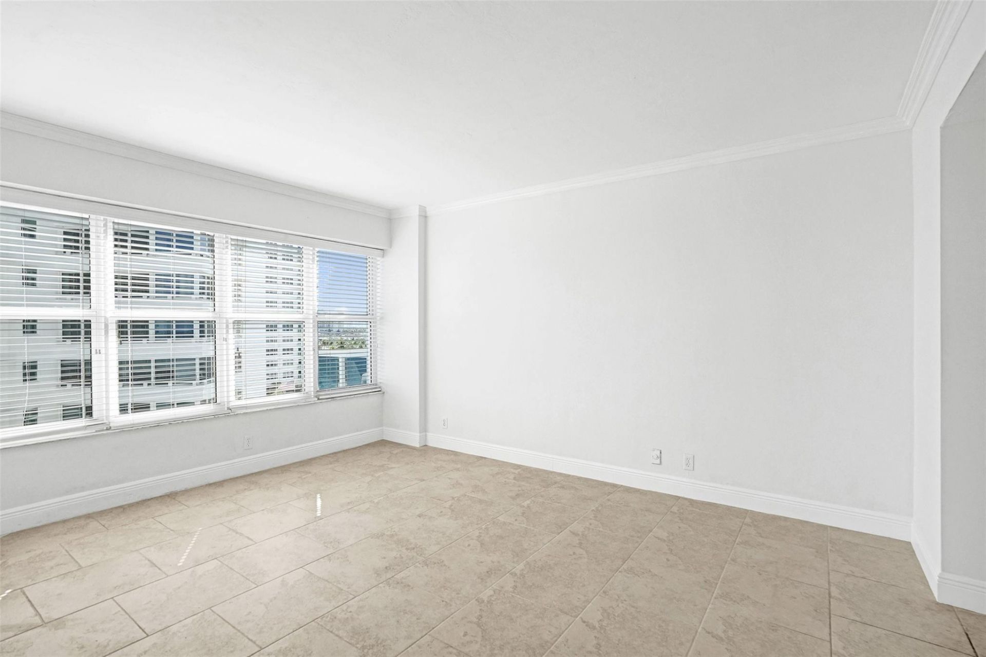 3700 Galt Ocean Dr, Unit 607, Fort Lauderdale, FL 33308 Photo