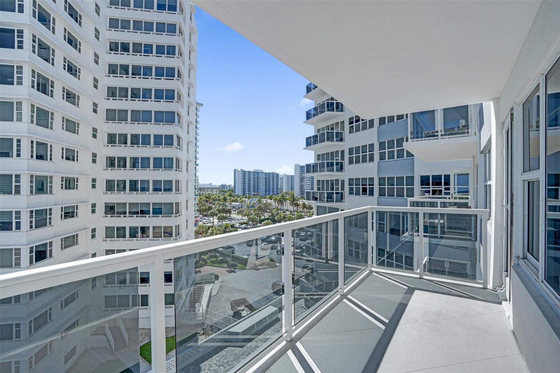 3700 Galt Ocean Dr, Unit 607, Fort Lauderdale, FL 33308 Photo