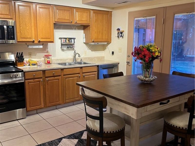 705 Lakeview, Cortland, OH 44410 Photo 11