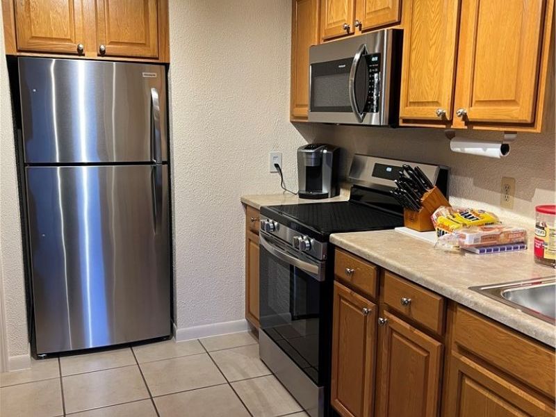 705 Lakeview, Cortland, OH 44410 Photo 7