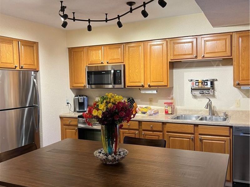 705 Lakeview, Cortland, OH 44410 Photo 9