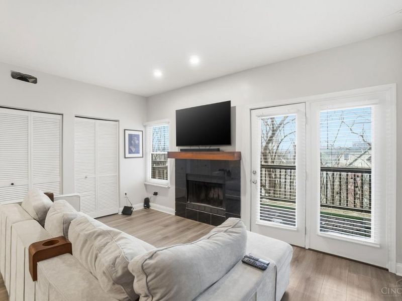 933 Auburnview Drive, Cincinnati, OH 45206 Photo 6