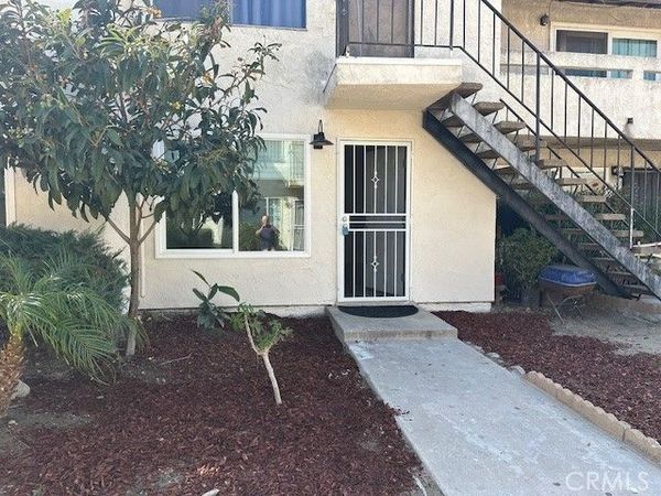17425 Arrow, Unit 25, Fontana, CA 92335