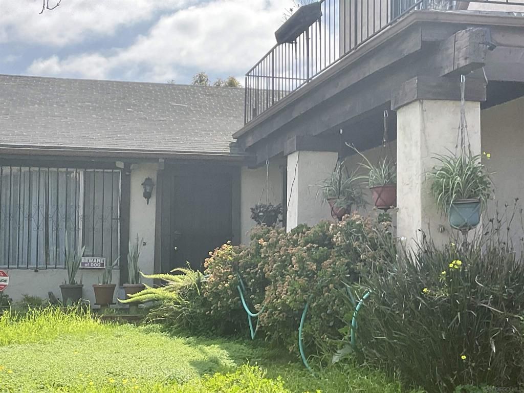 6197 Daisy Pl, San Diego, CA 92114 Main Photo