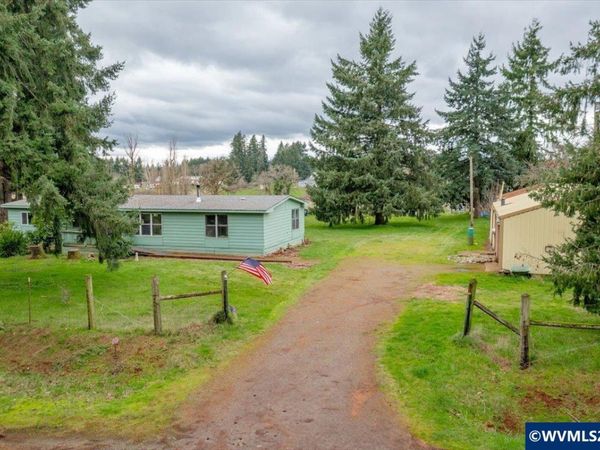 5781 Village View Ct SE, Aumsville, OR 97325