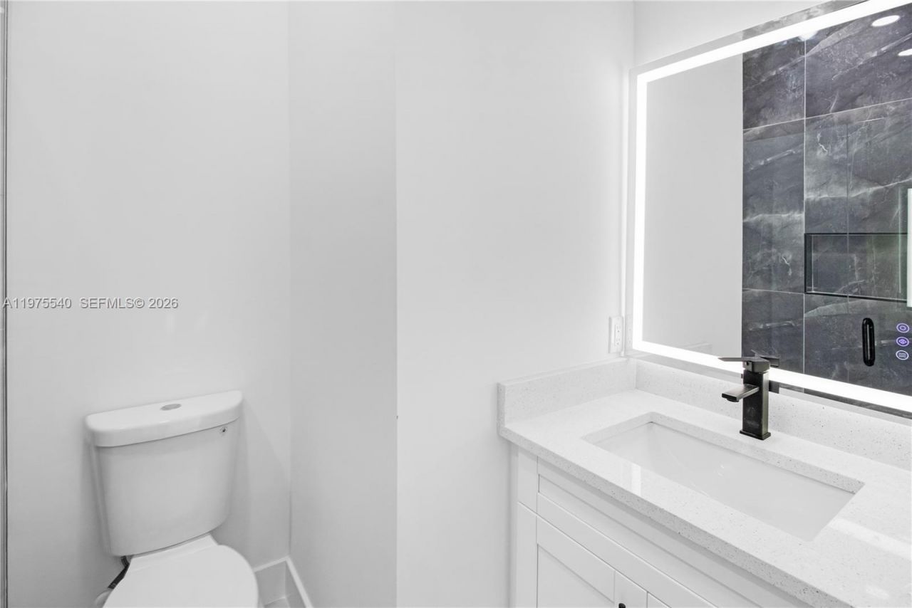 633 S Wabasso , Lehigh Acres, FL 33974 Photo